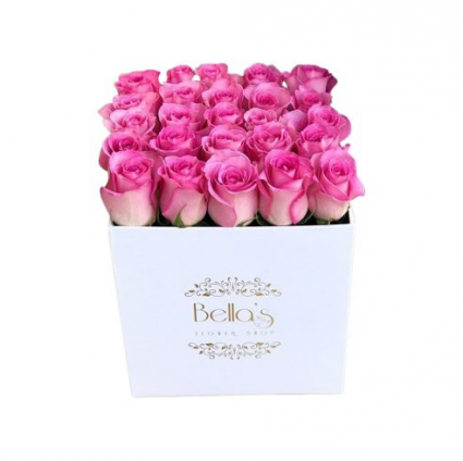 25 Fresh Roses in Square Hat Box
